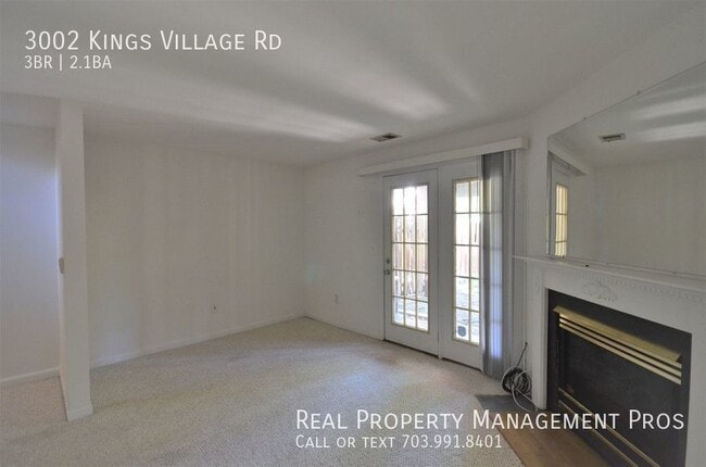 Building Photo - 3002 Kings Village Rd