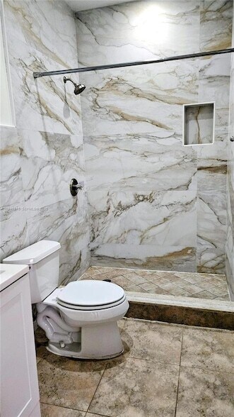 Building Photo - 10351 SW 49th St