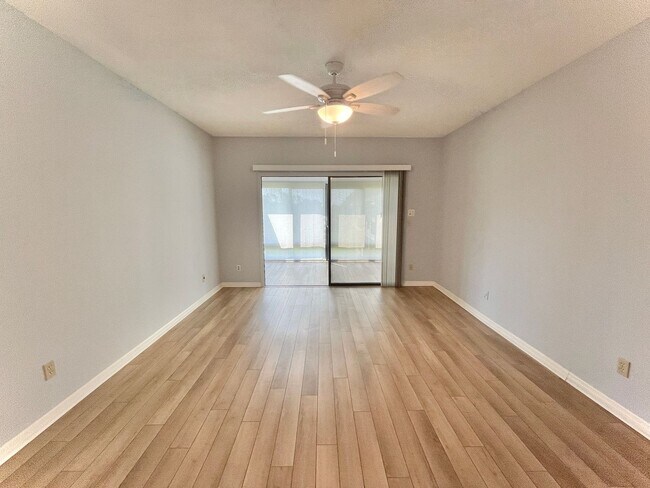 Building Photo - Application Under Review - 2 BR 2 Bath Con...