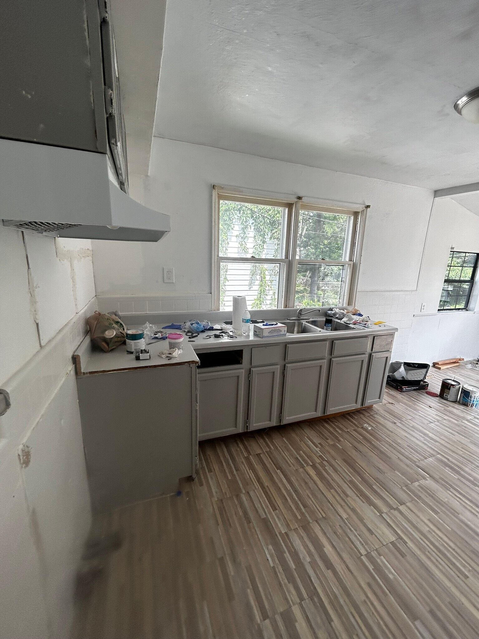 Building Photo - 5600 Gatesworth Ave