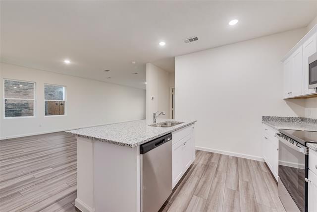 Building Photo - 207 Bradford Dr