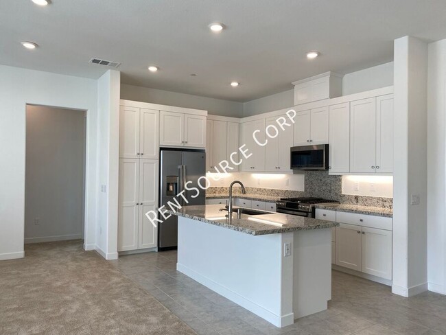 Building Photo - 3 Bedroom, 2022 New Construction Flat w/ S...