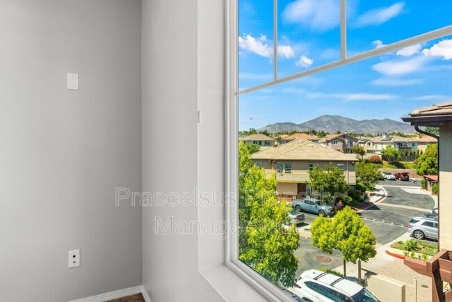 Building Photo - 2840 Athens Rd