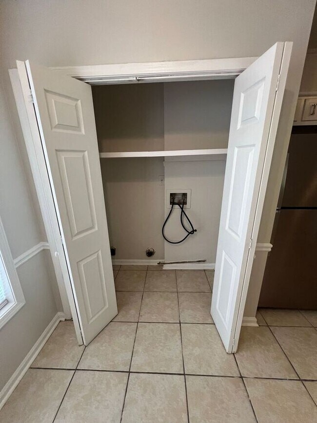 Building Photo - NOW READY! Cozy townhome 2 bedroom 2.5 bathroom duplex in Lawrenceville!