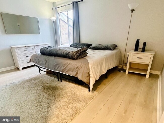 Building Photo - 10528 Cross Fox Ln