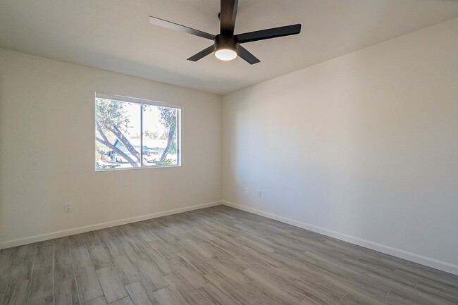 Building Photo - Charming Tempe home with a pool!