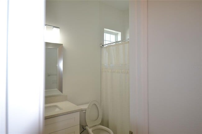 Building Photo - 5732 Biscayne Ct