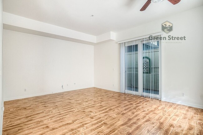 Building Photo - 4057 1st AvenueUnit 109