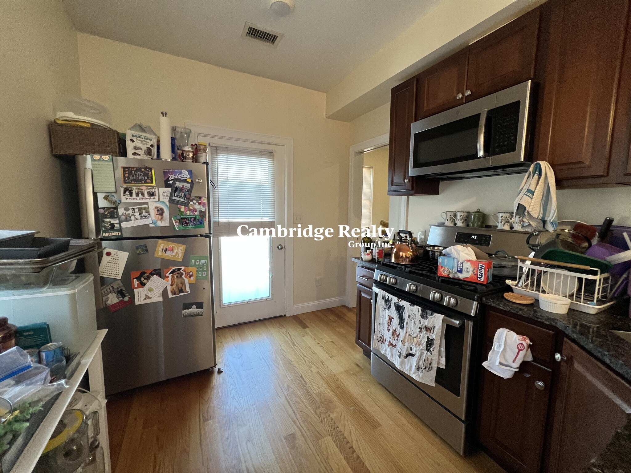 Building Photo - 547 Washington St