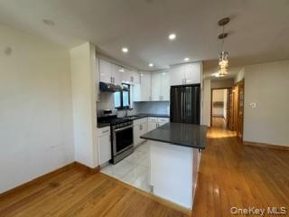 Building Photo - 161-34 28th Ave