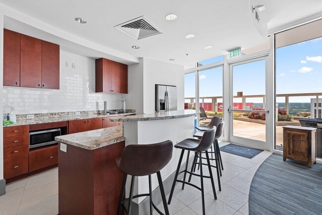 Building Photo - APPLICATION PENDING - Living the Sky Life in Downtown Raleigh! 1 BE/1 BA Condo on the 32nd Floor!