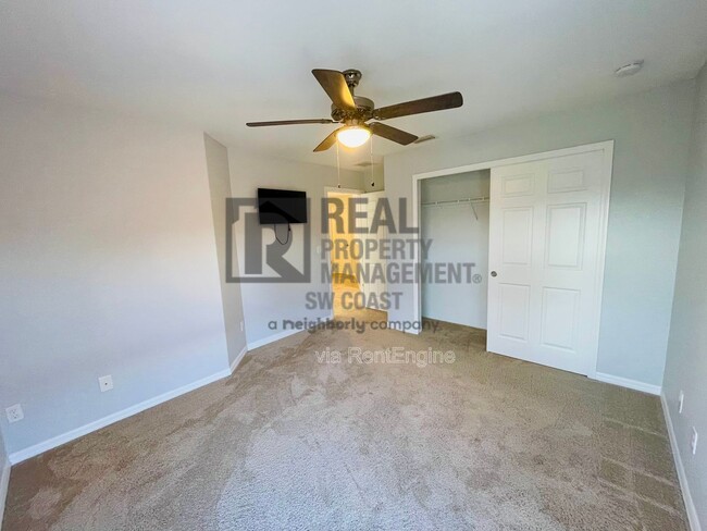 Building Photo - 9135 Astonia Way