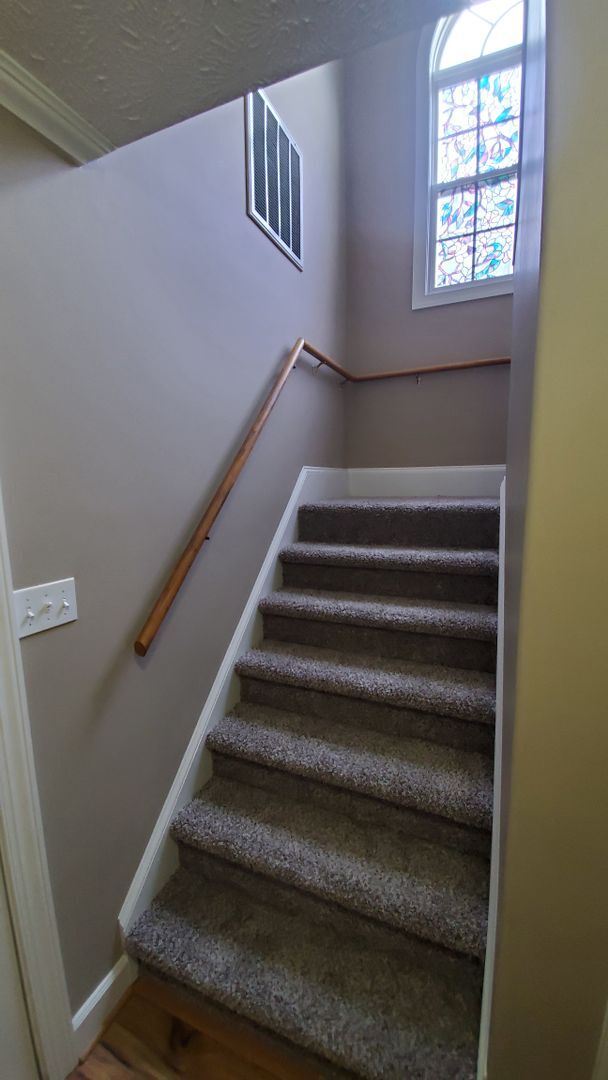 Building Photo - 3 Bedroom Home in Gated Community
