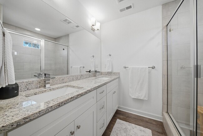 Building Photo - 4331 Pinter Ln