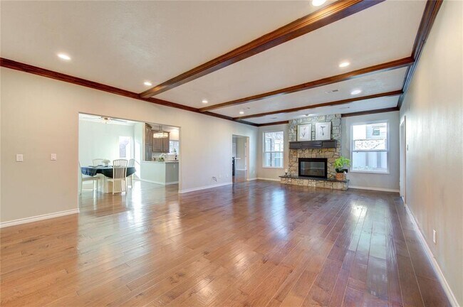 Building Photo - 1030 Crossroads Dr