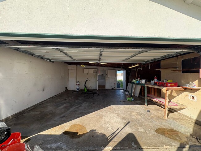 Building Photo - Newly Renovated El Cajon Home with Thoughtful Floor Plan