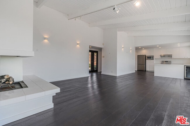 Building Photo - 17921 Vicino Way