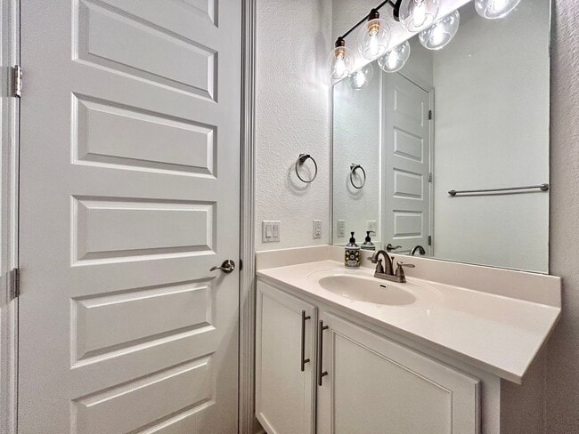 Building Photo - Welcome to Caliterra – Hill Country Luxury...