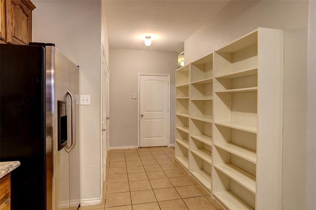 Building Photo - 5916 Round Up Ln