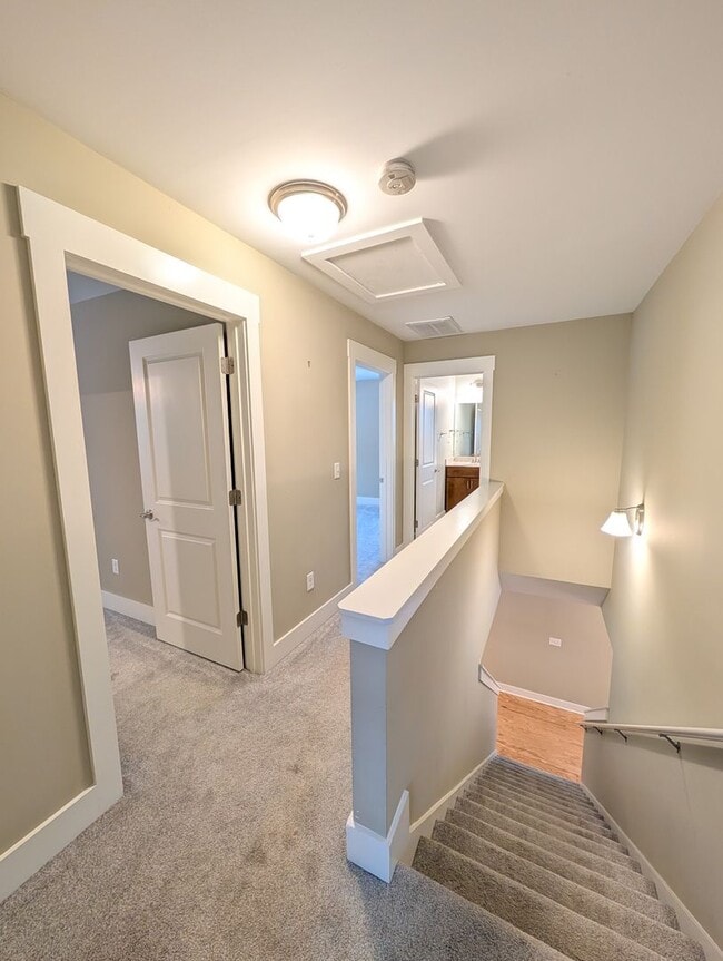 Building Photo - Long Term Rental -Oakley Area