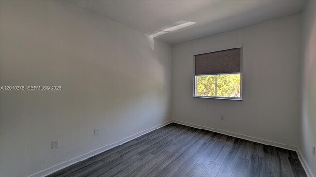 Building Photo - 2151 NE 37th Terrace