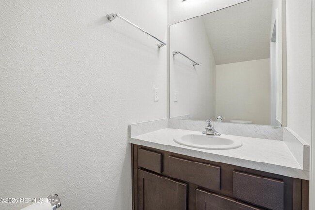 Building Photo - 377 Aralia Ln