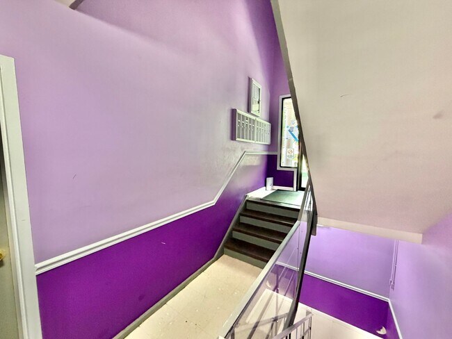 Building Photo - Arlington Gazebo Love, One Bedroom Close to Everything near Ballston