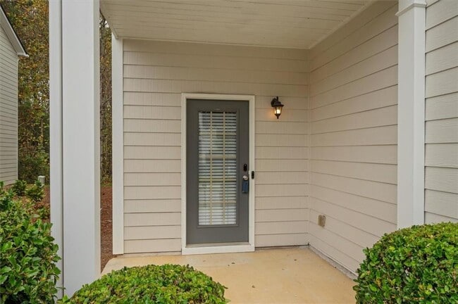 Building Photo - 212 Madison Ave