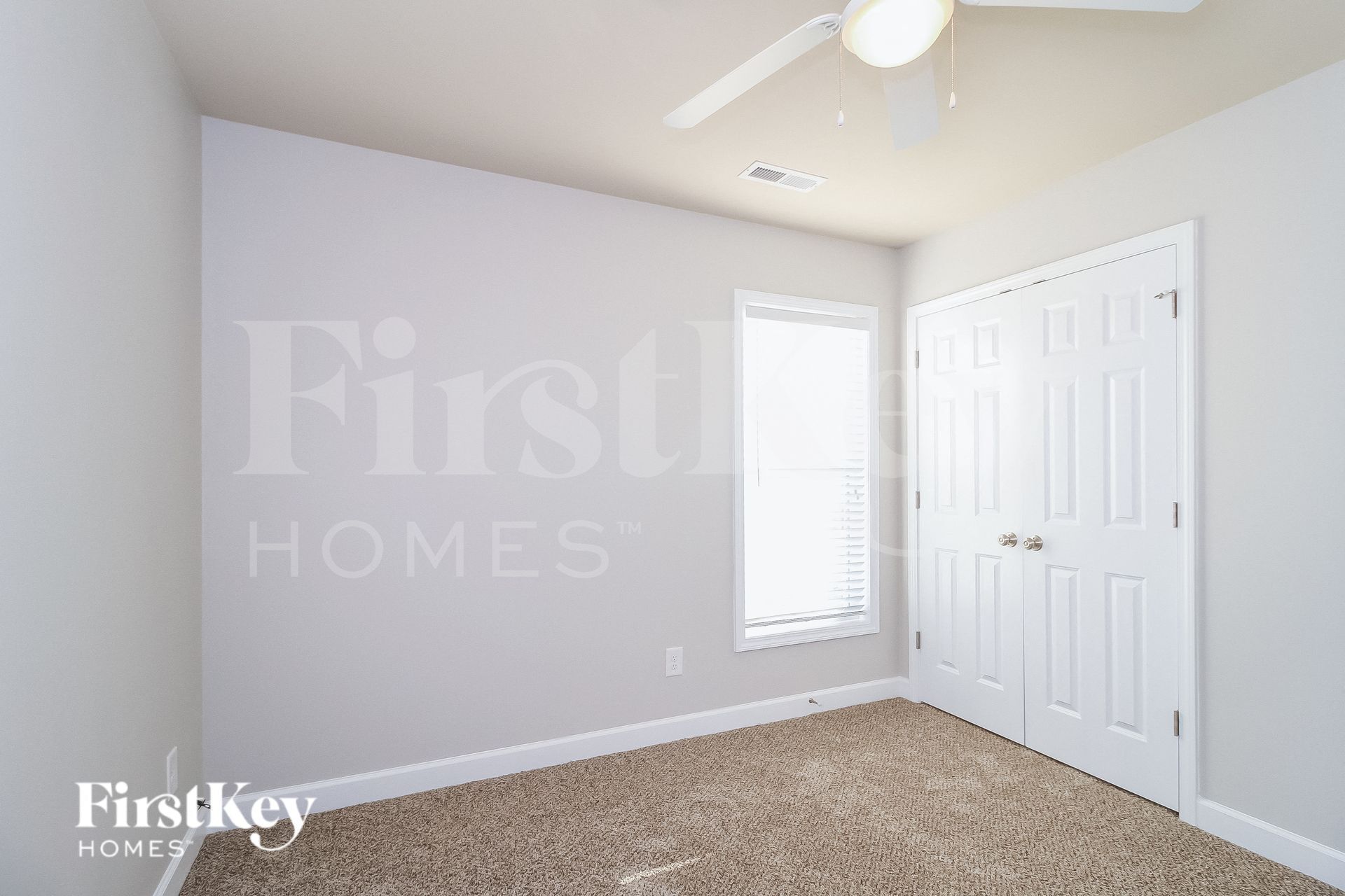 Building Photo - 1686 Crestlawn Tl