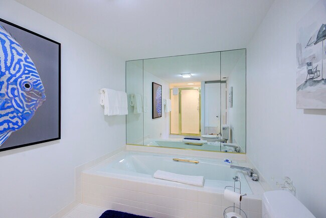 Building Photo - 120 S Ocean Blvd