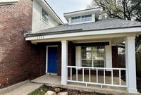 Building Photo - 2905 Six Gun Trail