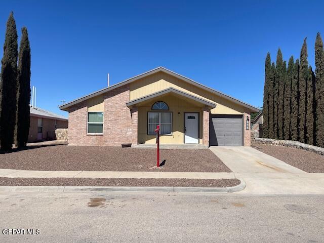 Primary Photo - 656 Orchid Dr