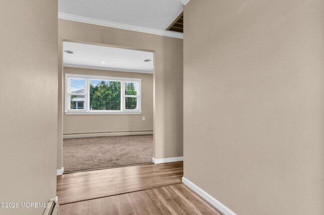 Building Photo - 510 Jamaica Blvd