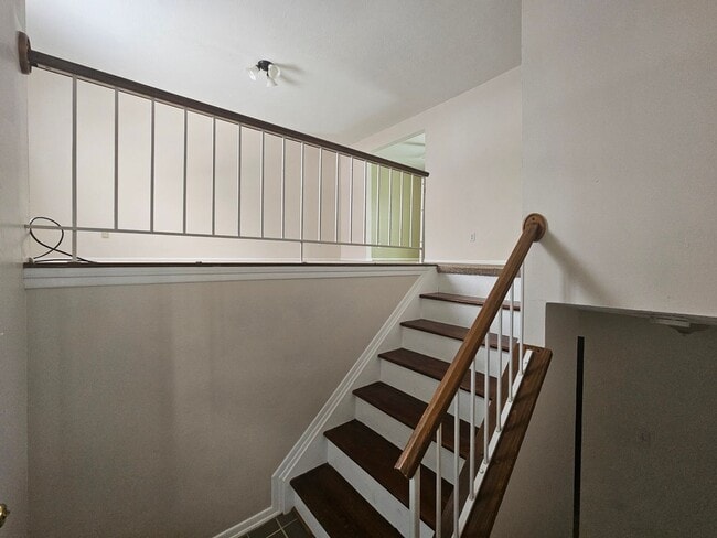 Building Photo - 5458 Celeste View Dr