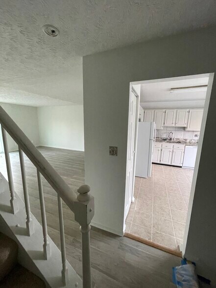 Building Photo - 1001 Ellicott Dr