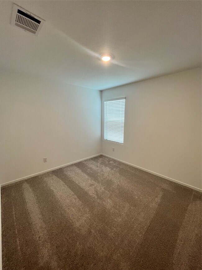 Building Photo - 25649 Rose Creek Dr