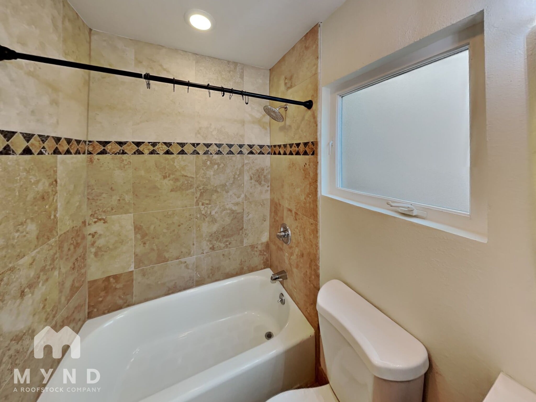 Building Photo - 512 Henry St