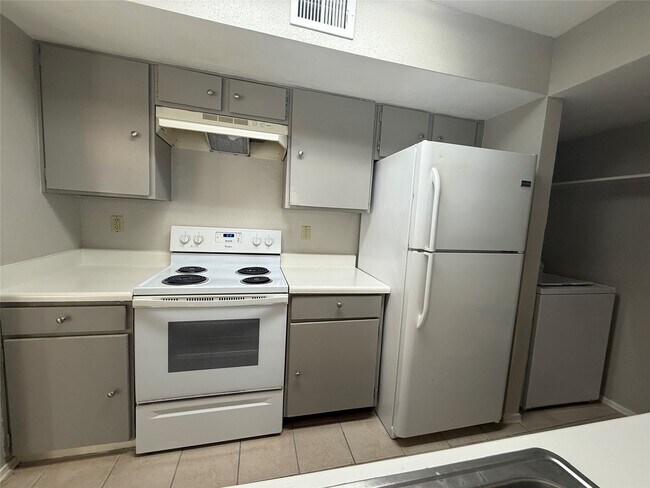 Building Photo - 7200 W T C Jester Blvd