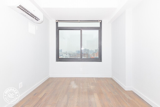 Building Photo - 594 Bushwick Ave