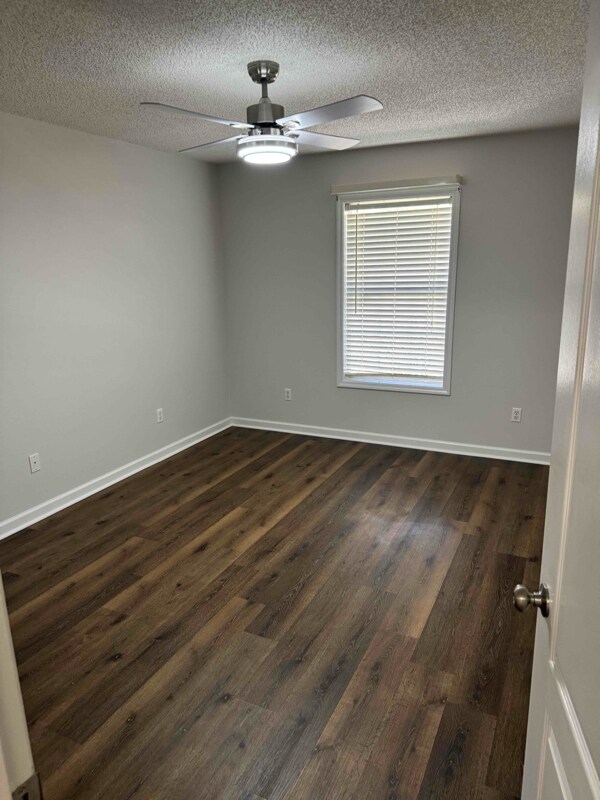 Building Photo - 2821 Quail Cove