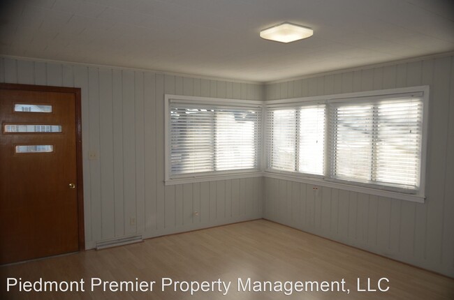 Building Photo - 3 br, 3 bath House - 4757 Kester Mill Road