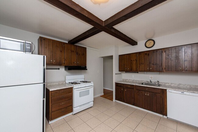 Building Photo - 3627 Edgebrook Dr
