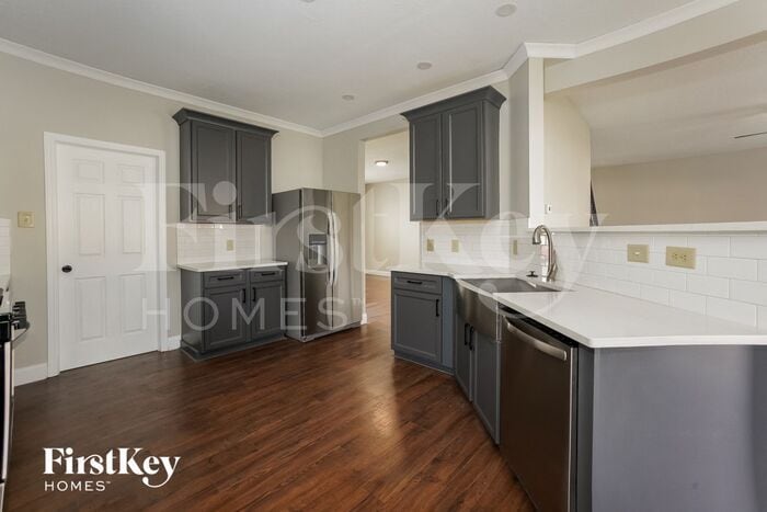 Building Photo - 9486 Lantern Ln