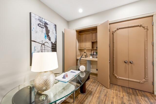 Building Photo - 20 Vía Condotti