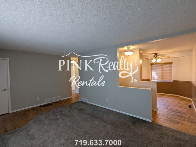 Building Photo - 4546 Del Verde Dr