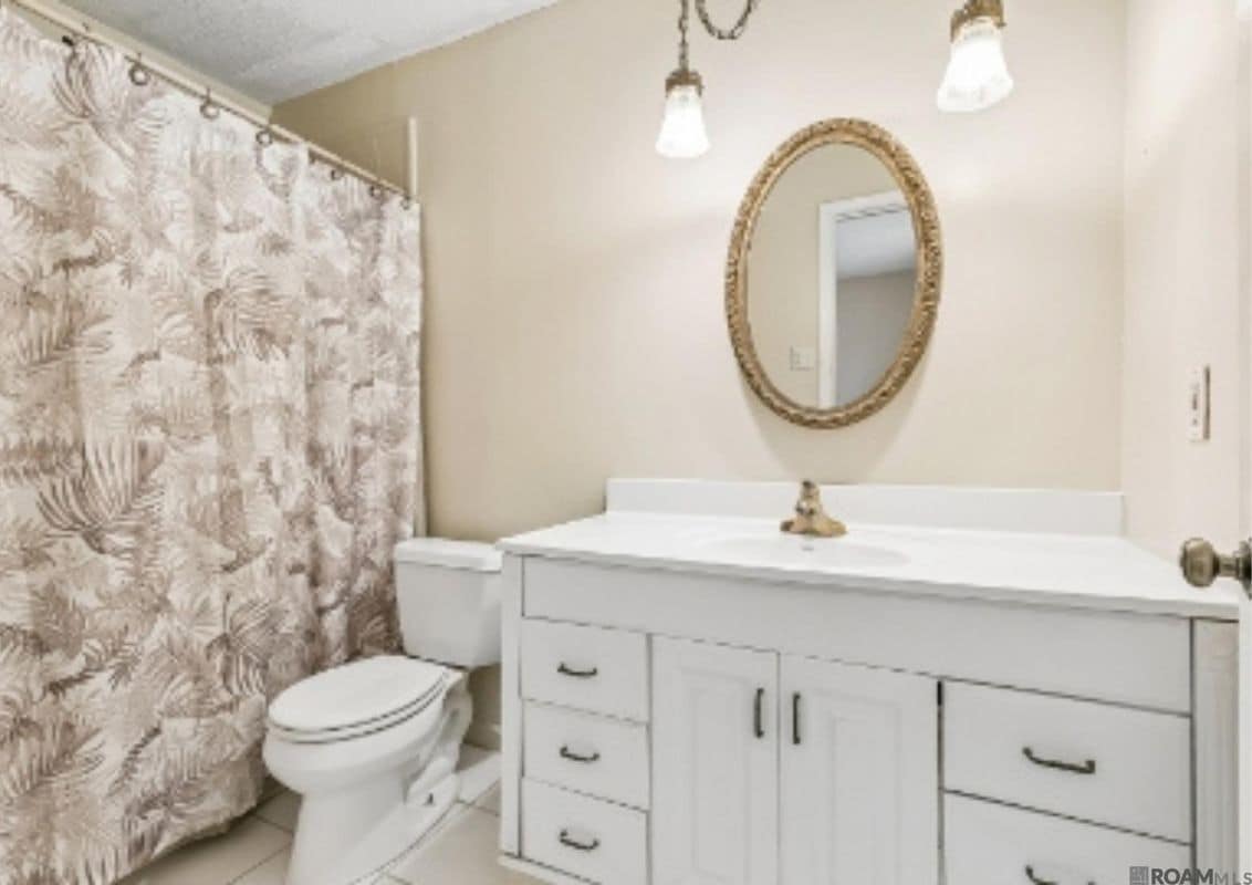 Building Photo - 1501 Somerset Pl