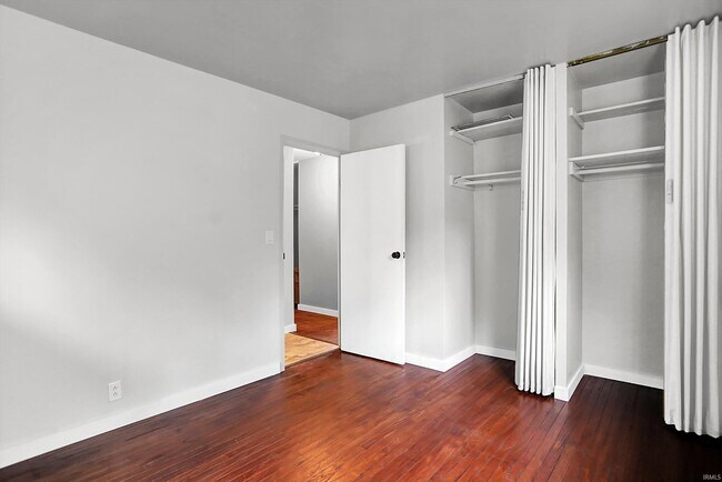 Building Photo - 2810 Limestone Dr