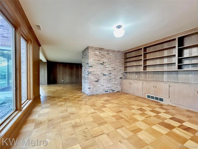 Building Photo - 1448 Inwoods Cir