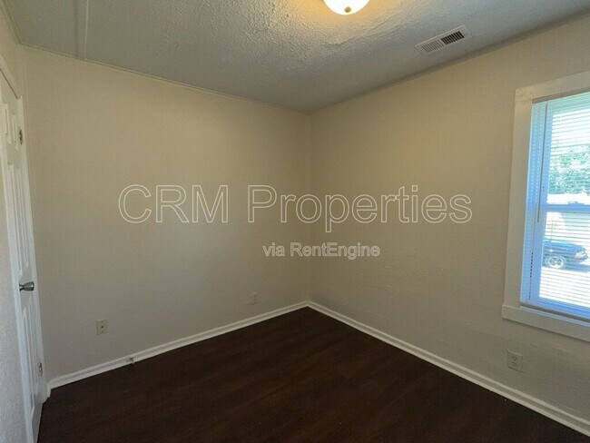 Building Photo - 4537 Fletcher Ave