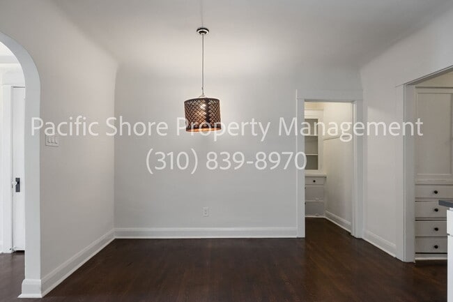 Building Photo - 217 N New Hampshire Ave